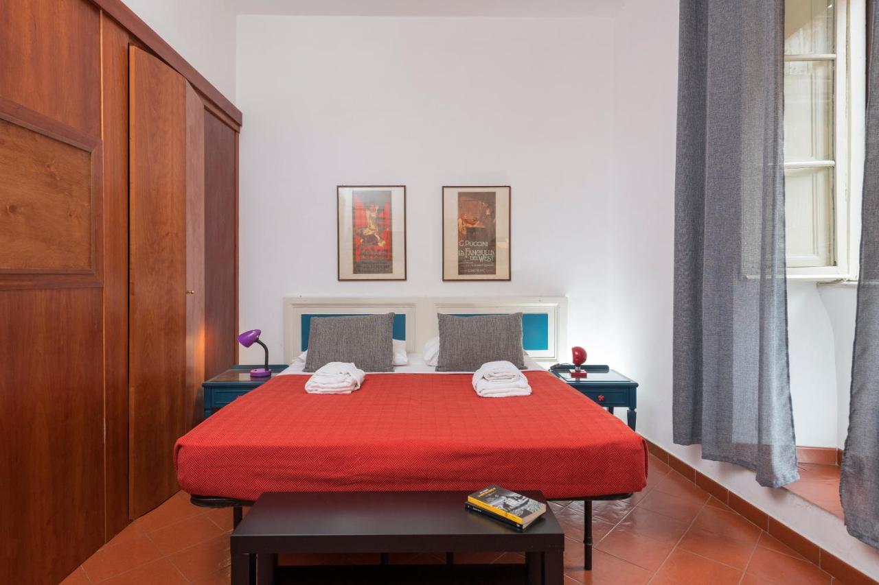 Opera House Apartment *